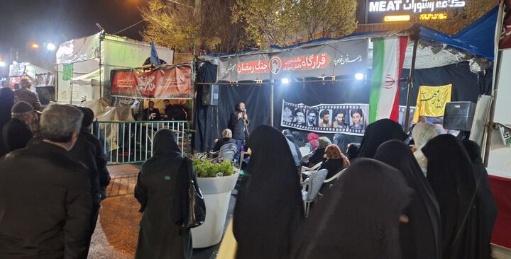 مردم اراک با حضور مستمر خود میدان شهدا را به نماد ولایتمداری تبدیل کردند