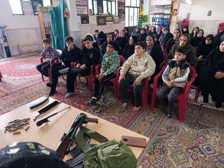 برگزاری دوره آموزش اسلحه‌شناسی در کانون انصارالحسین(ع)