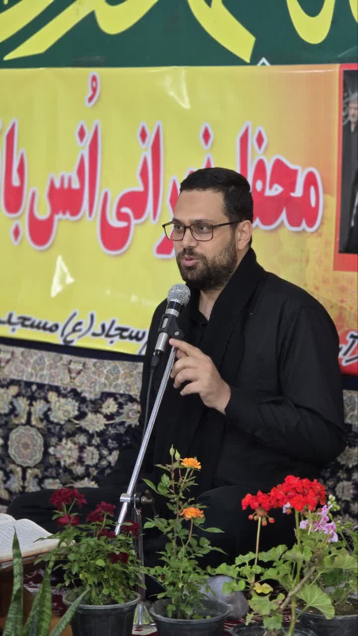 بچه‌های مسجد سجادیه نکا، پاسدار فرهنگ قرآنی، قائد امت و شهدای رمضان