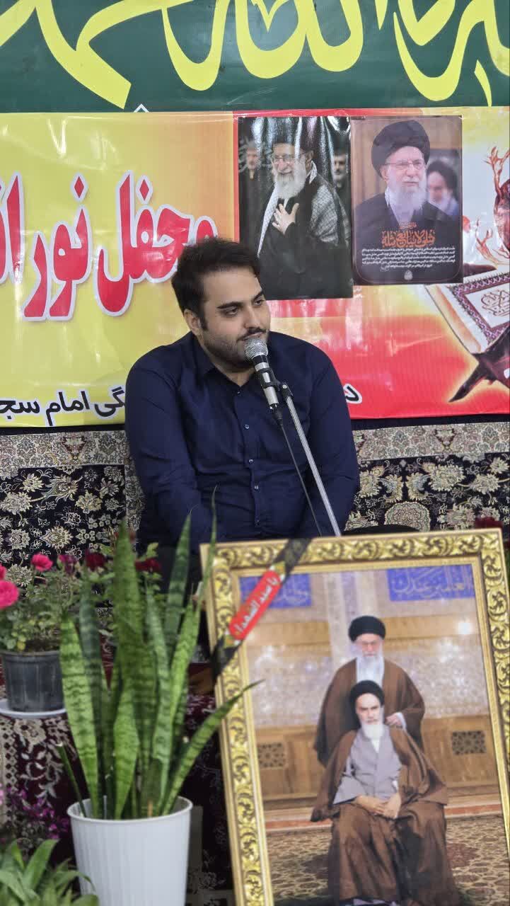 بچههای مسجد سجادیه نکا، پاسدار فرهنگ قرآنی، قائد امت و شهدای رمضان