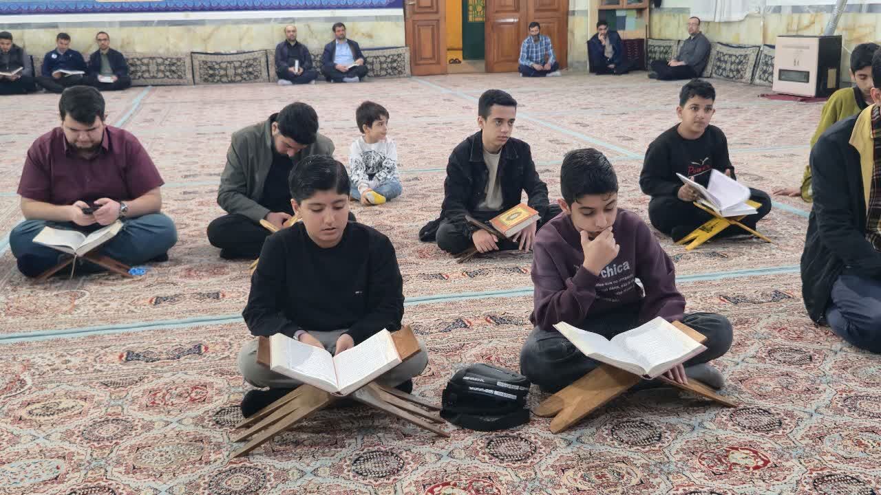 بچههای مسجد سجادیه نکا، پاسدار فرهنگ قرآنی، قائد امت و شهدای رمضان