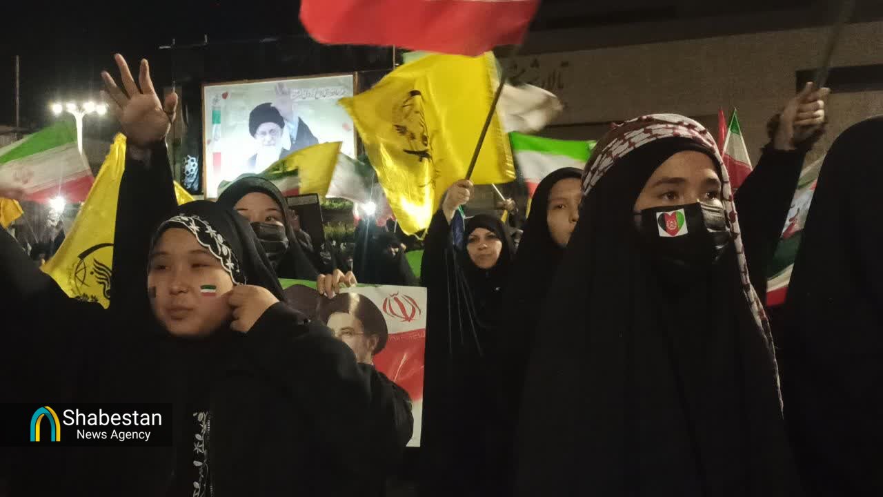 تجدید بیعت گسترده مهاجران افغانستان مقیم مشهد با رهبر انقلاب