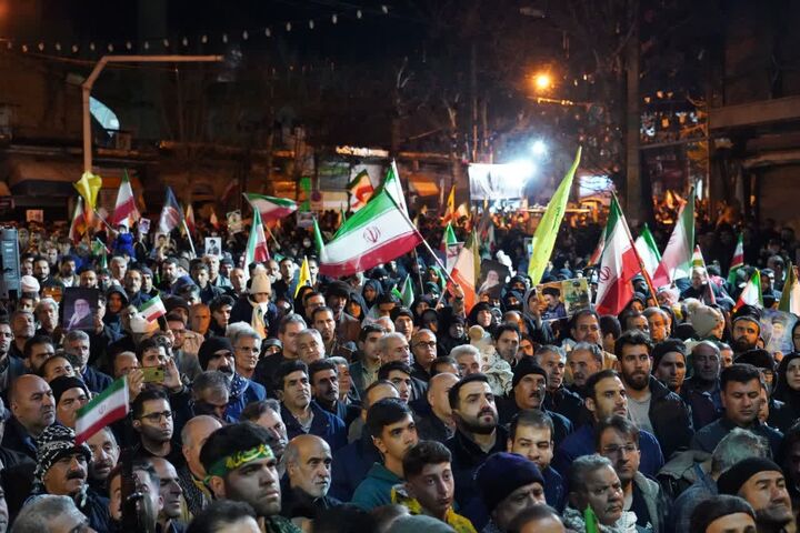 اجتماع مردم پلدختر در سی‌ و دومین شب حضور در خیابان‌ها