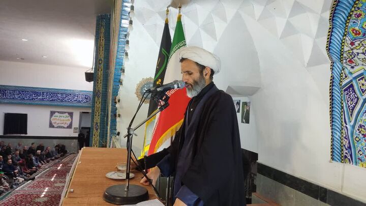 ملت ایران از خونخواهی عقب نشینی نخواهد کرد