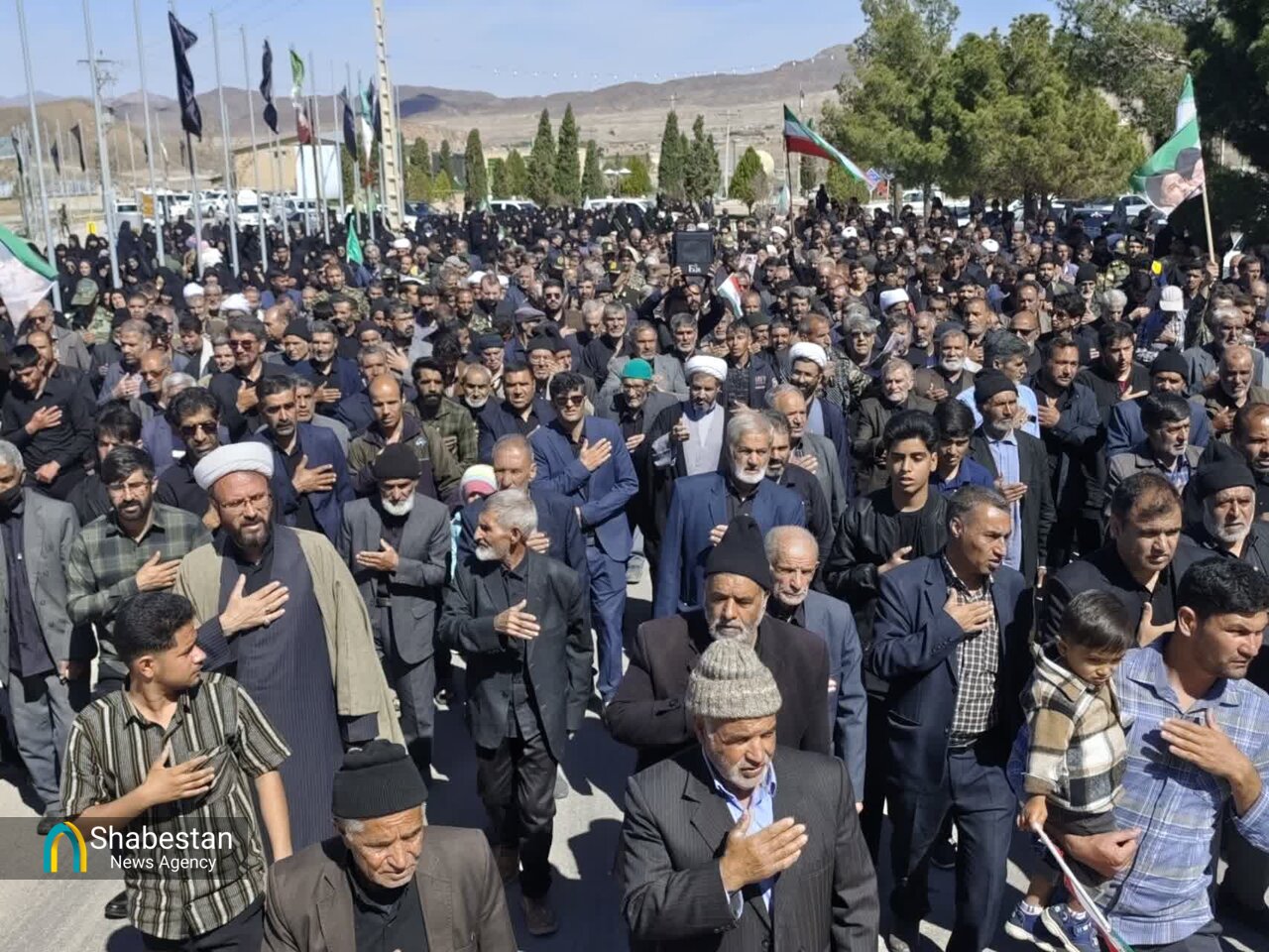 تشییع شهید جنگ رمضان«هاشم میری بقال» در زیرکوه