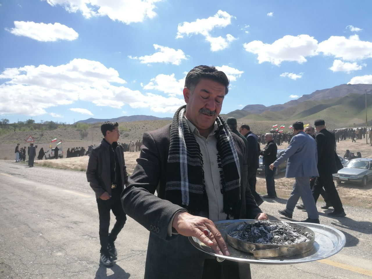 تشییع پیکر مطهر شهید هاشم میری بقال