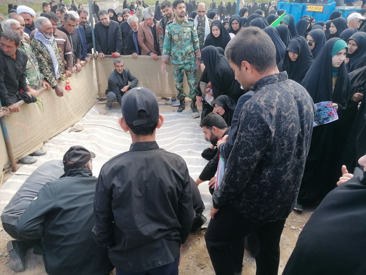 تشییع پیکر مطهر شهید هاشم میری بقال