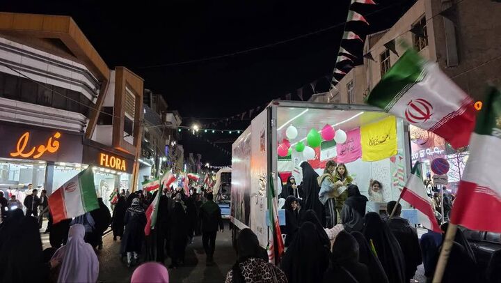 موکب سیار «بچه‌های مسجد» در رجایی‌شهر؛ روایت کار فرهنگی برای کودکان در میدان مقاومت