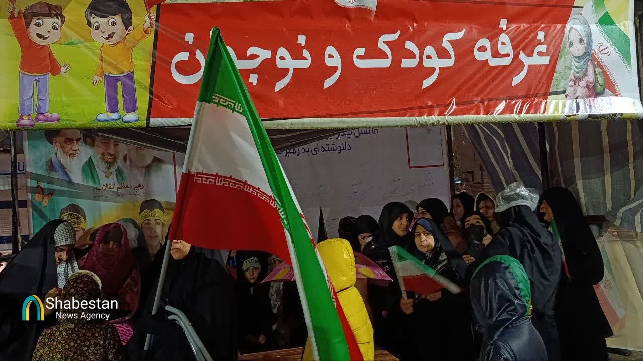 مساجد؛ پایگاه امید و اتحاد در روزهای سخت جنگ