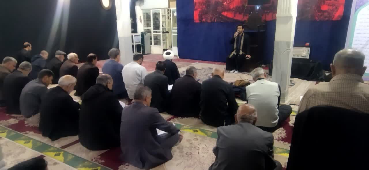 مساجد؛ پایگاه امید و اتحاد در روزهای سخت جنگ