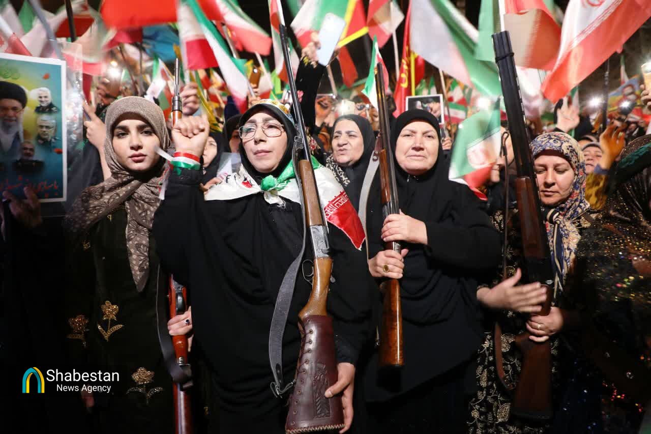 روحانیون برنو به دست، پای کار انقلاب و ایران اسلامی