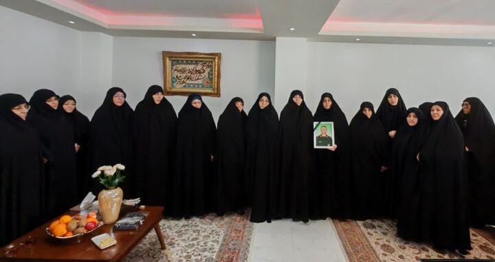 دلاورمردی‌ها و آرمان والای شهدا به نسل جوان منتقل شود