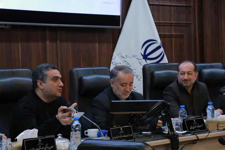 ۲ جلد کتاب در بیرجند رونمایی شد
