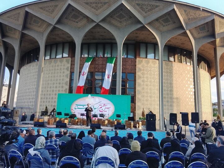 تئاتر شهر تهران میزبان آیین «سین هشتم، سوگ میناب» شد