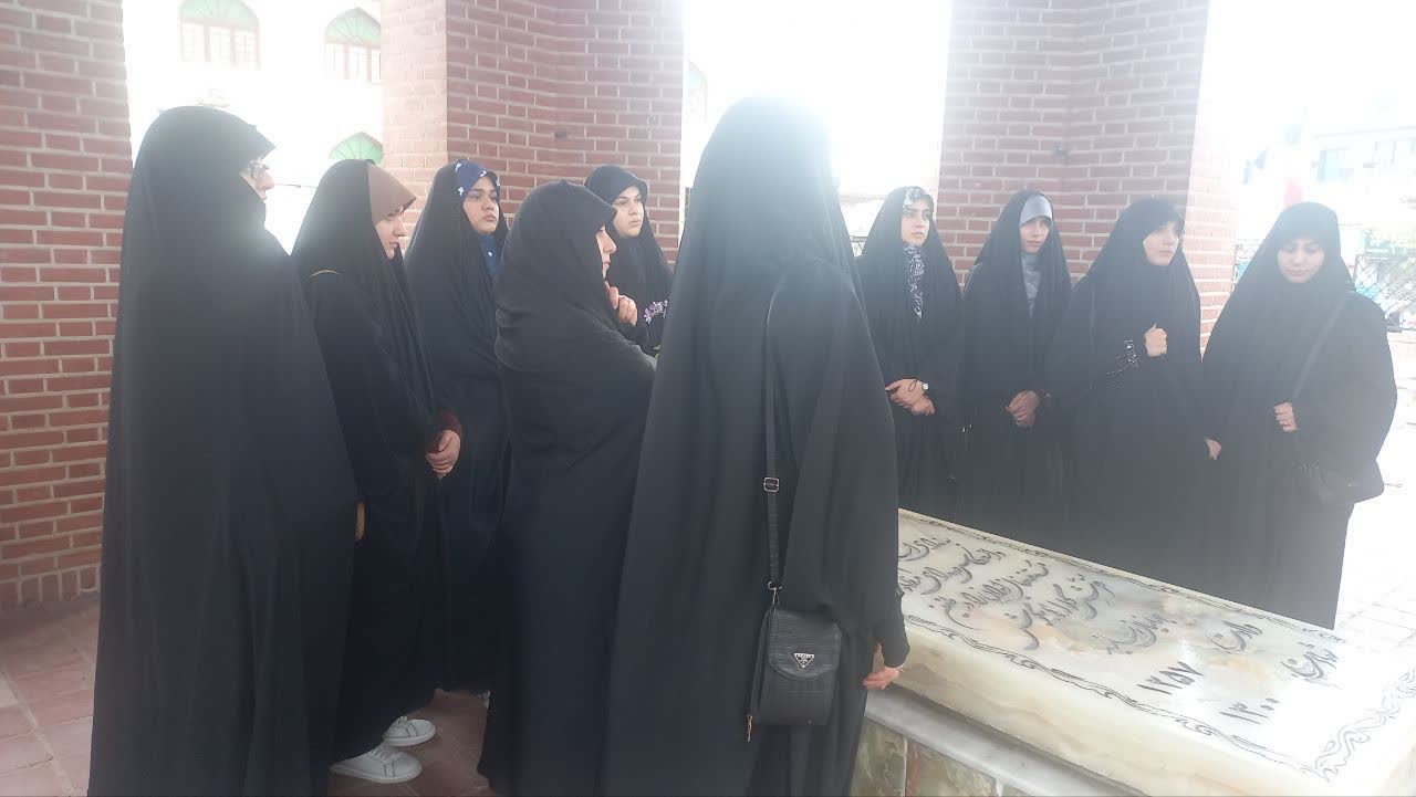 نهضت میرزا کوچک برگرفته از قیام سیدالشهداست