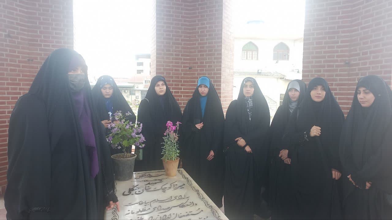 نهضت میرزا کوچک برگرفته از قیام سیدالشهداست
