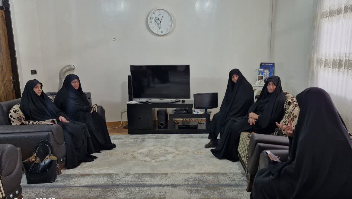 حماسه پشتیبانی خواهران در جنگ رمضان؛ از پخت نان تا ارسال بستههای فرهنگی