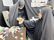 برپایی نمایشگاه شهدای دانش آموزان میناب در جوار مصلی نمازجمعه هشتگرد