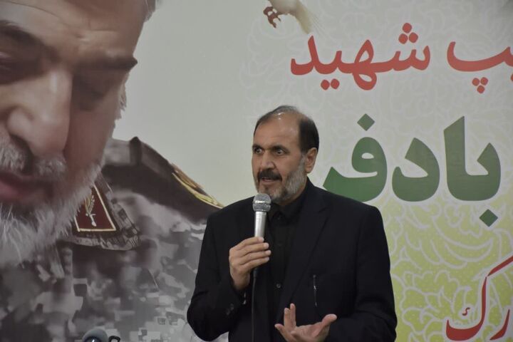 سردار بادفر، اسوه ایلام در دفاع مقدس