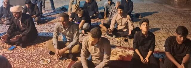 روایت ایثار در خانه‌های رودان؛ «سه‌شنبه‌های تکریم» به دیدار خانواده شهدای جنگ رمضان دهبارز رفت