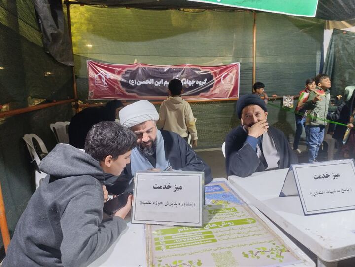 علمای خاوران در سنگر تبیین؛ از پاسخ به شبهات تا ساخت موشک کاغذی