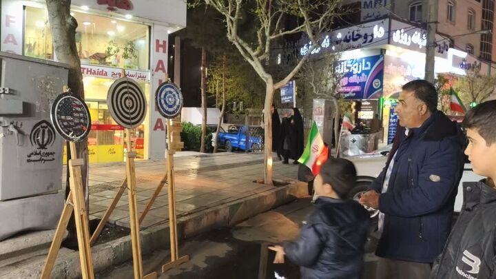 برپایی غرفه‌های فرهنگی و مسابقات ویژه کودکان در اجتماع مردمی مسجد جامع چهارصد دستگاه