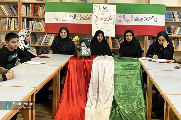 نشست ادبی «جان من؛ جان ایران» با حضور اعضای کانون پرورش فکری گلستان برگزار شد