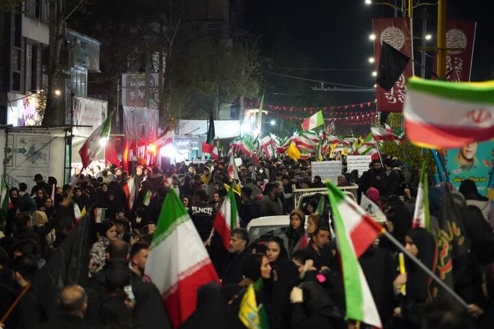 غوغای خرم آبادی‌ها در مراسم اربعین رهبر شهید امت امام خامنه‌ای(ره)