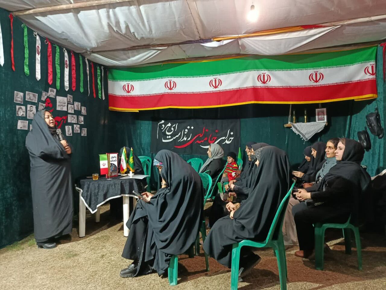 حماسه زینبی بانوان خادمیار رضوی؛ علمداران تبیین در شب های مقاومت