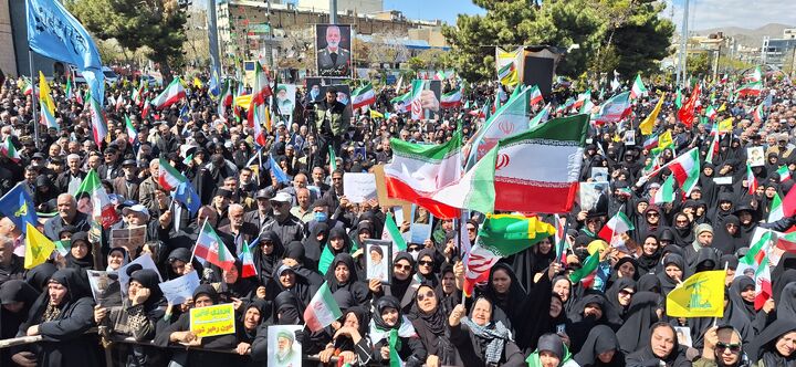 اربعین بی‌نظیر رهبر شهید امت؛ تشنه‌لب چون حسین (ع) و غریب چون علی (ع)