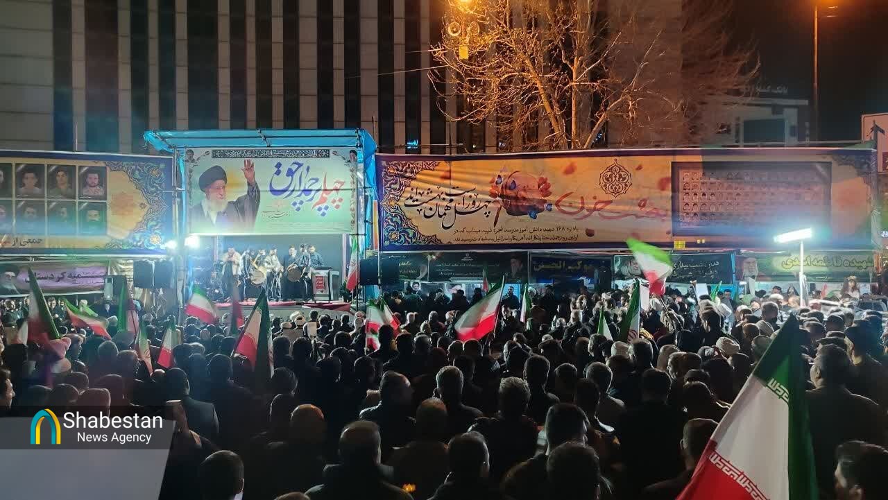 سنندج میزبان اجتماع باشکوه اربعین «رهبر شهید»/ تأکید بر اقتدار دفاعی و ماهیت فراملی ایران