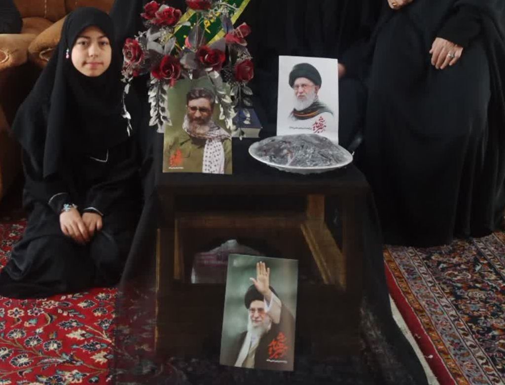 چهلم قائد امت؛ قرآن، عزا و بیعت در کانون تخصصی منتظران عصرظهور
