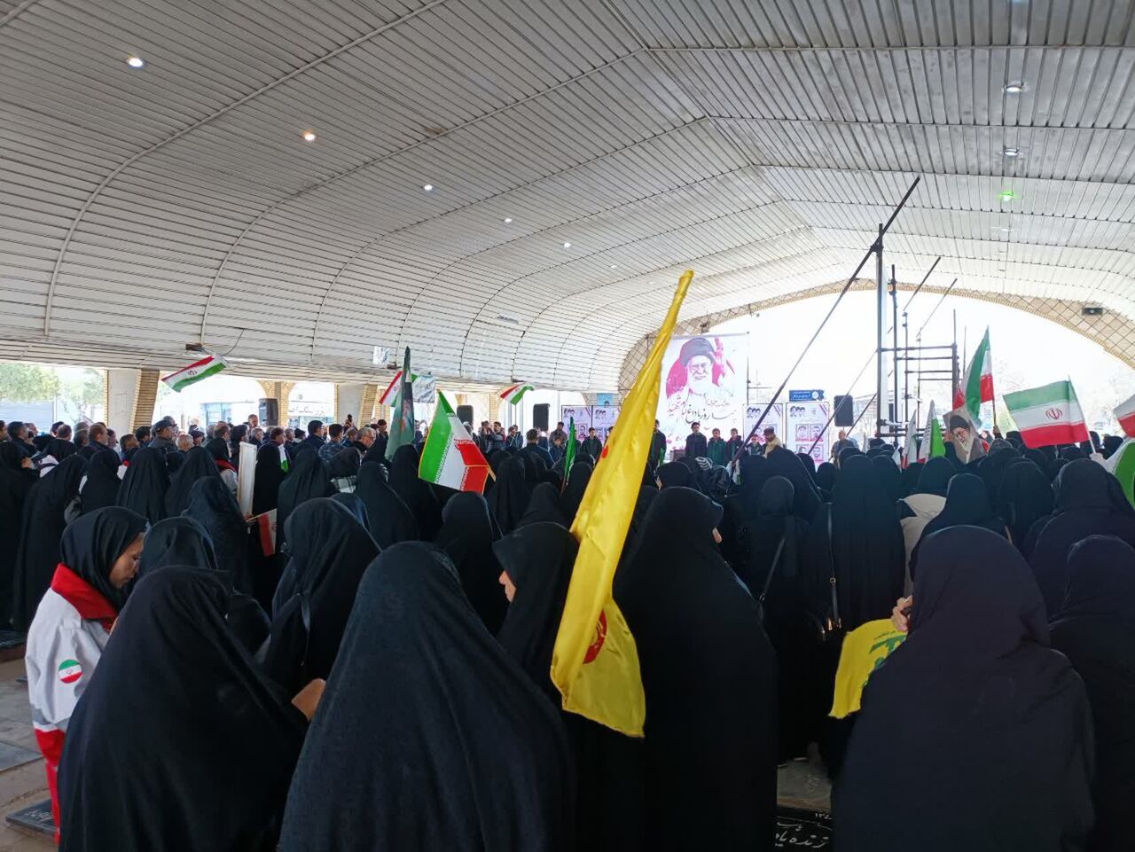 مراسم اربعین رهبر شهید ایران در زنجان؛ مردم در بیعت دوباره با آرمانهای انقلاب و شهدا