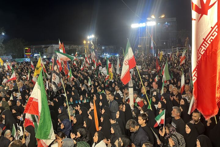 میدان وحدت گرگان صحنه تجدید میثاق مردم با رهبر شهید