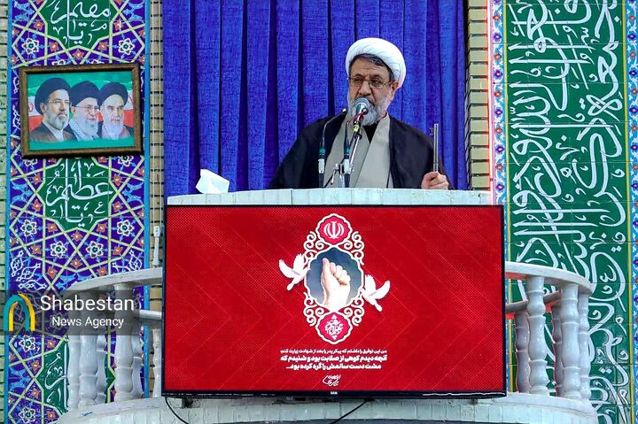 حضور در خیابان و دفاع از جمهوری اسلامی دستور رهبری است