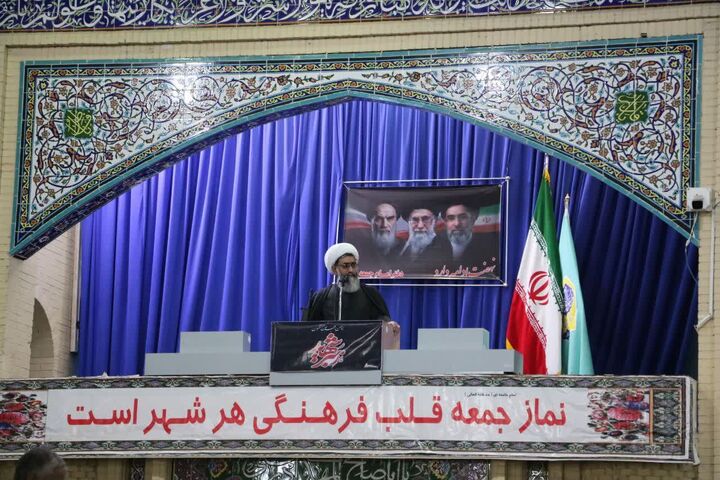 اقتدار ایران در برابر آمریکا نتیجه ایمان مردم و هدایت رهبر انقلاب است