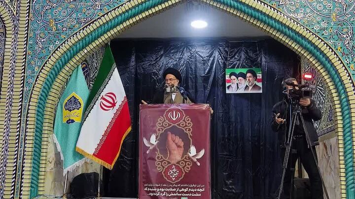 هنر آمریکا، تحقیر و تحمیل هزینه برای کشورها است