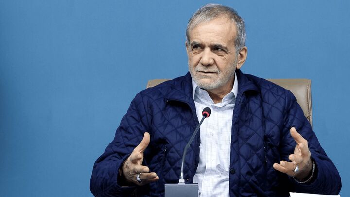 پزشکیان: هدف دشمن از نابودی زیرساخت‌ها و محاصره، ایجاد نارضایتی میان مردم است