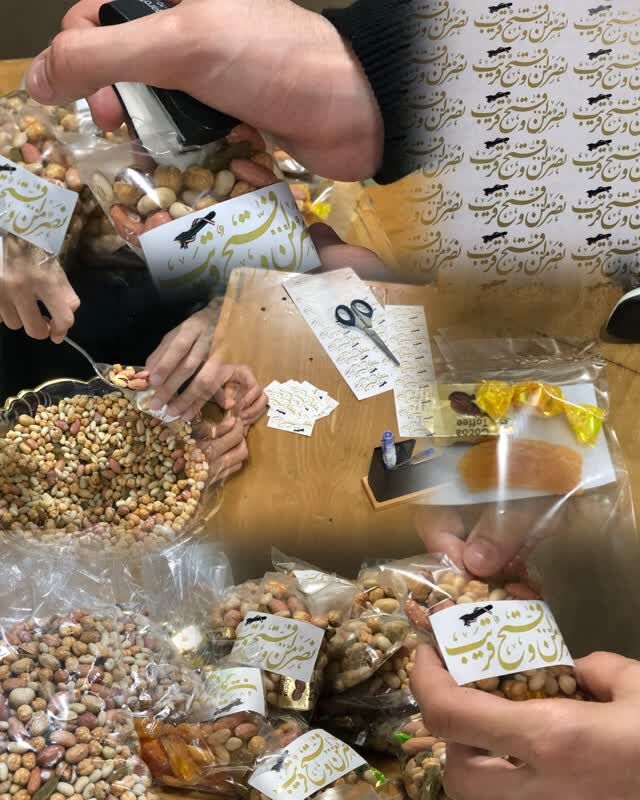 میدان داری نوجوانان فاطمی در اجتماع اقتدار بابل؛ از برپایی موکب تا مشارکت اجتماعی