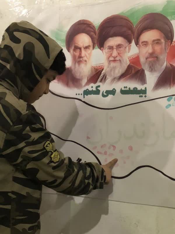 میدان داری نوجوانان فاطمی در اجتماع اقتدار بابل؛ از برپایی موکب تا مشارکت اجتماعی