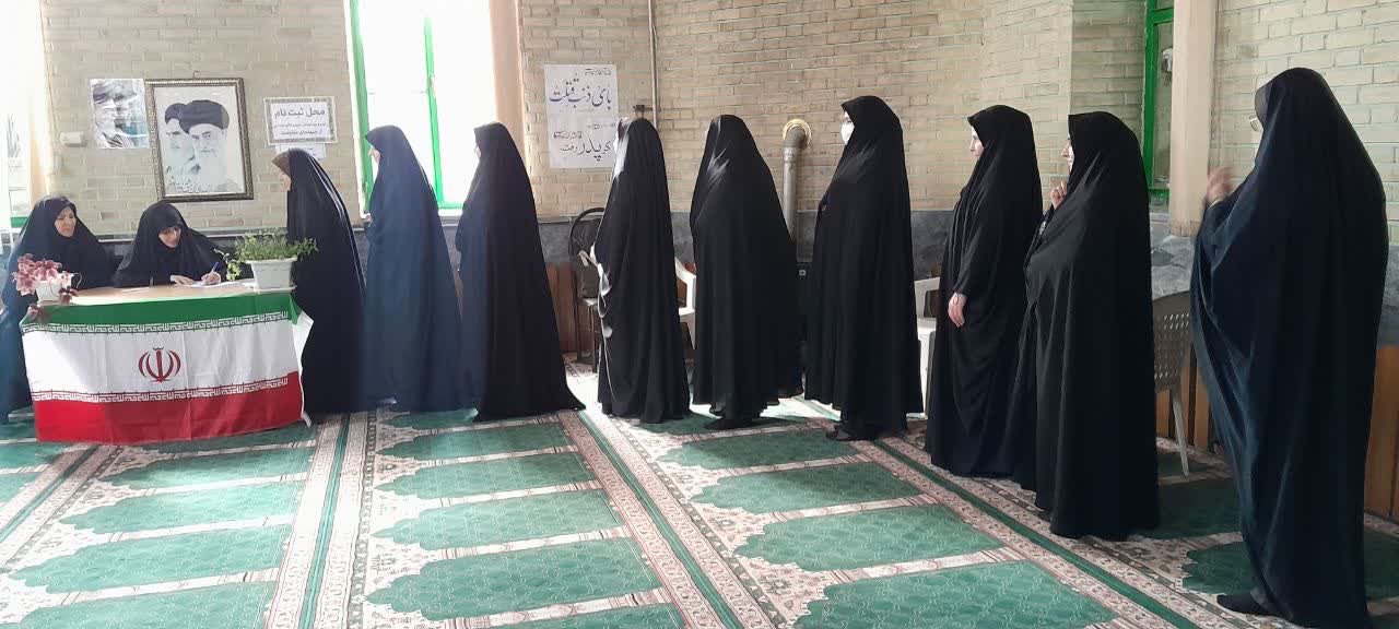 «جانفدا» در آذربایجان غربی؛ اوج ایثار بانوان مسجدی در دفاع از ارزش‌ها