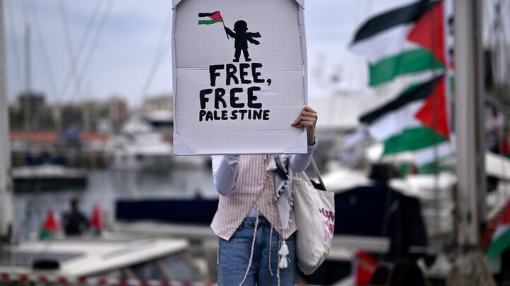 ناوگان جهانی «صمود» از بارسلونا به سمت غزه حرکت کرد