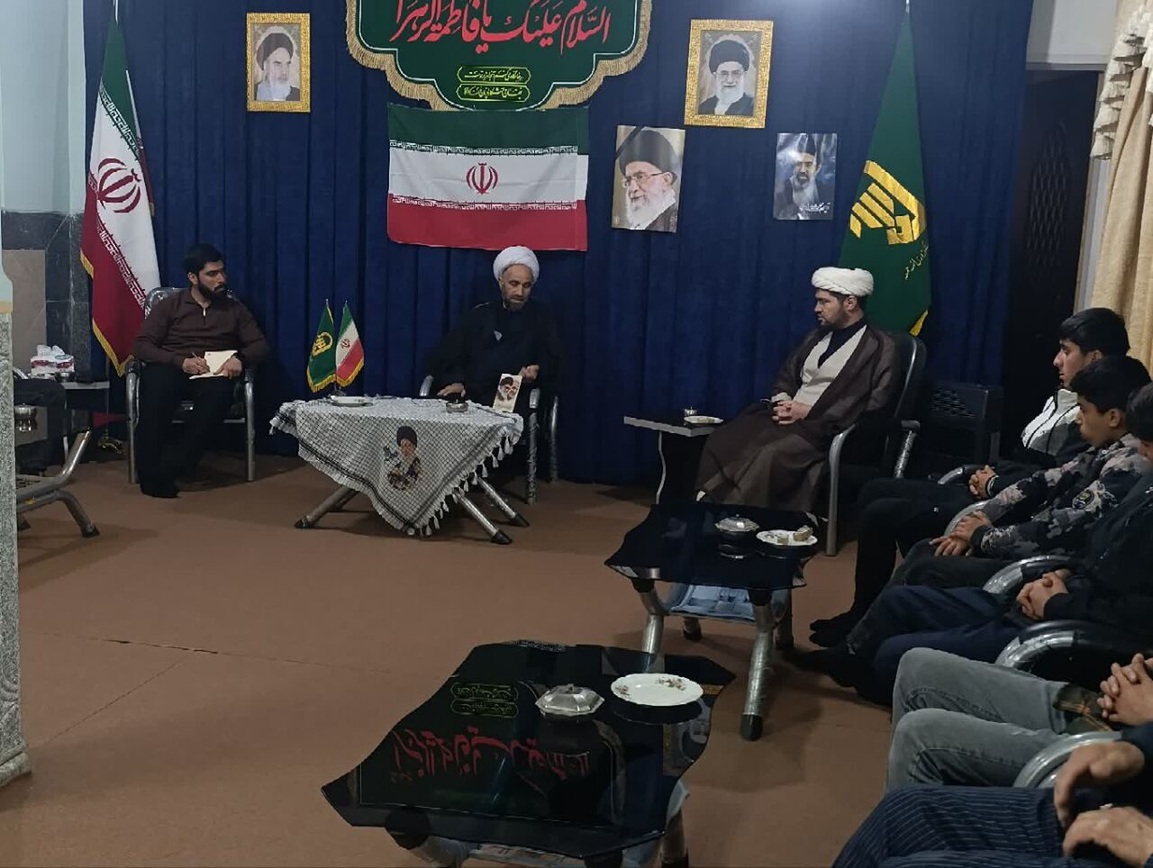 شما نوجوانان و جوانان مسئولان آینده شهر و استان هستید