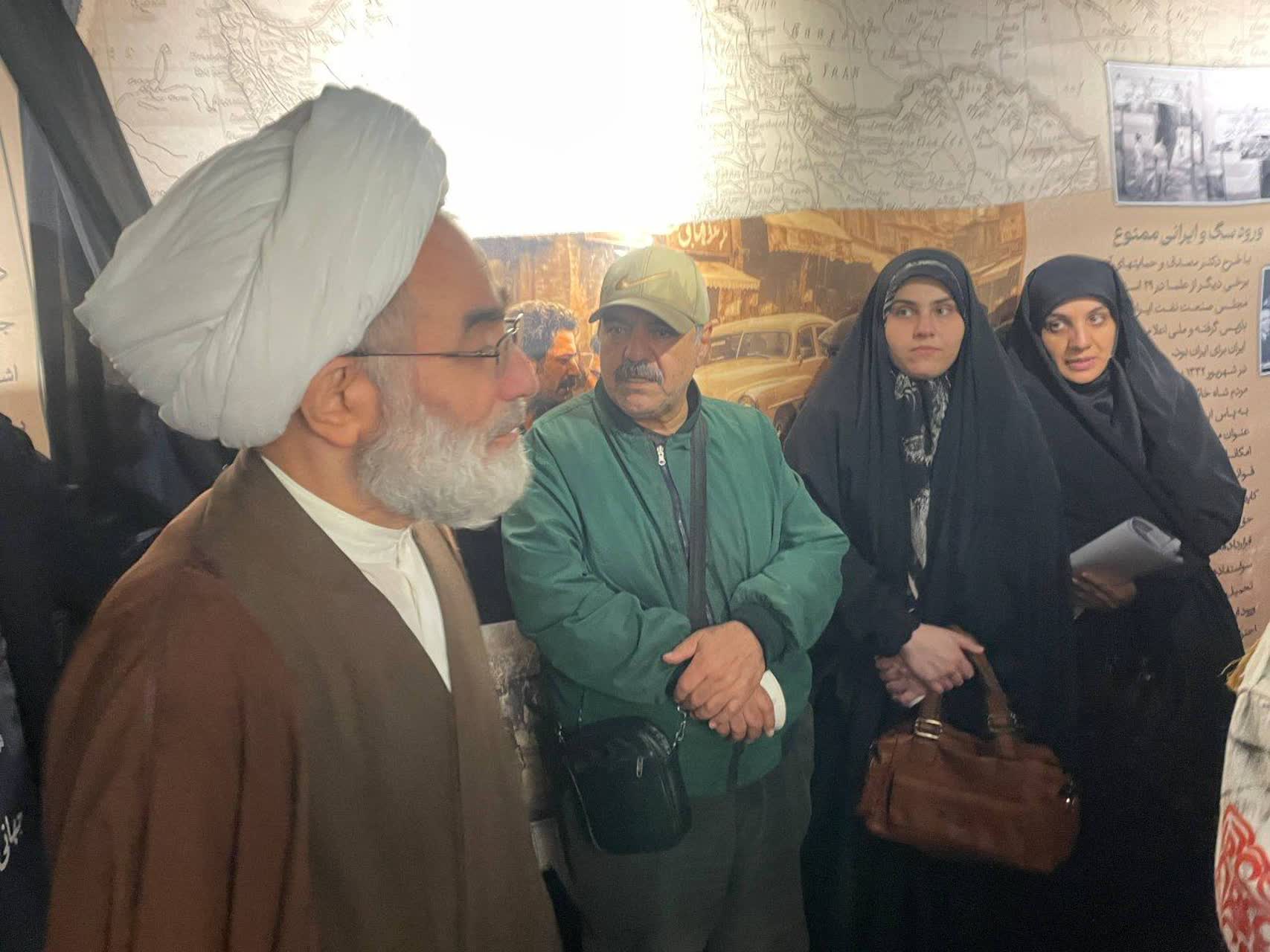 حافظان سنگر خیابان، مایه آسایش و افتخار ملت هستند