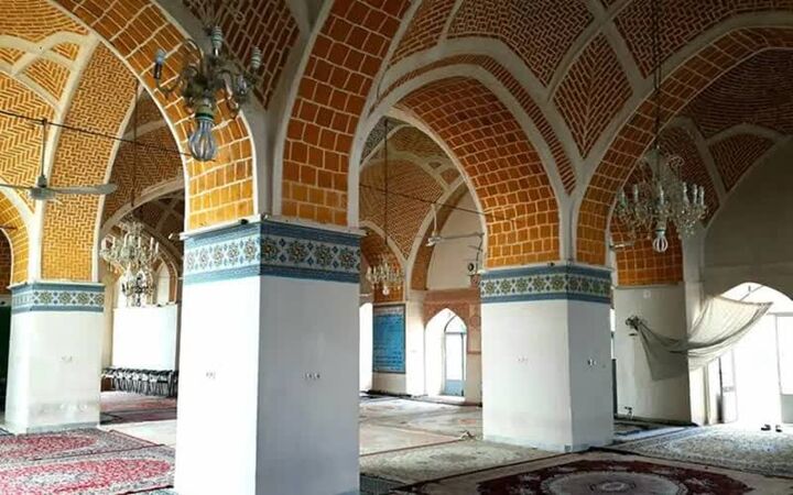 سه باب مسجد تاریخی اصفهان تخریب شدند