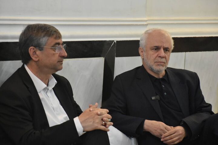 خون شهدا و همراهی ملت، تضمین‌کننده پیروزی ایران اسلامی است