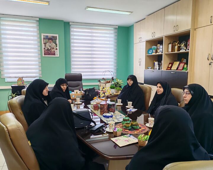 مراسم روز دختر، یک رویداد هویتی مقاومتی است