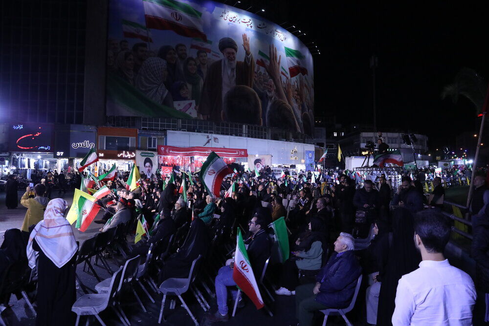 گرامیداشت شهدای هنرمند در آیین معرفی چهره سال هنر انقلاب