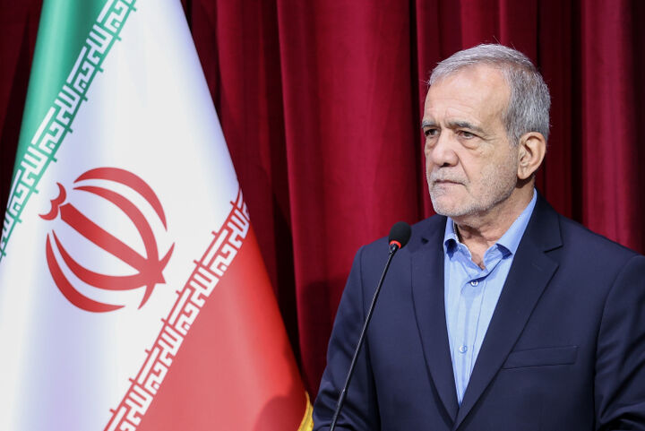 پزشکیان: امسال خداوند طبس دیگری را در جنوب اصفهان رقم زد