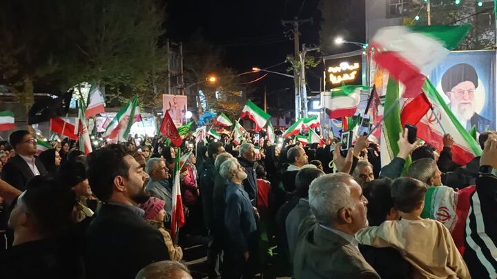 اجتماع چهل‌وهشتم مردم خرم‌آباد در دفاع از وطن